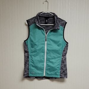 NVO Women's Mint and Black Sleeveless Golf Vest, Sz Large